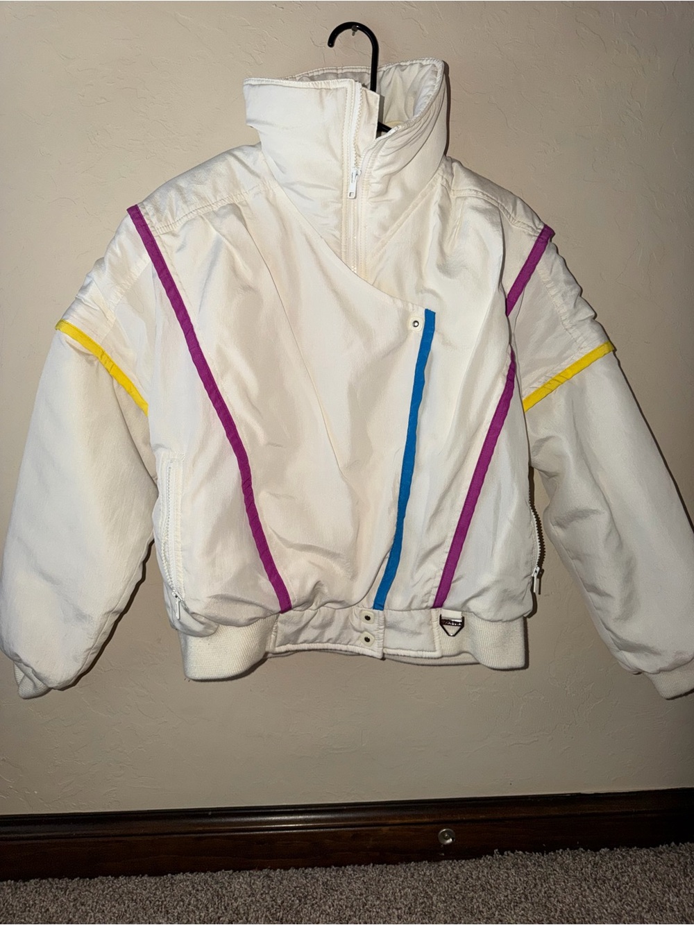 Vintage Tyrolia by HEAD ski jacket white blue purple yellow size women’s large